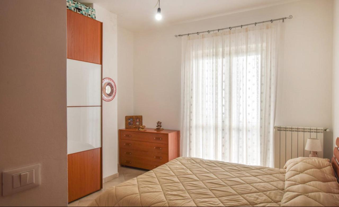 Confortevole E Spazioso Appartamento 100Mq A Falerna Con Vista Panoramica Sul Golfo Con Free Wifi E Smart Tv Luaran gambar